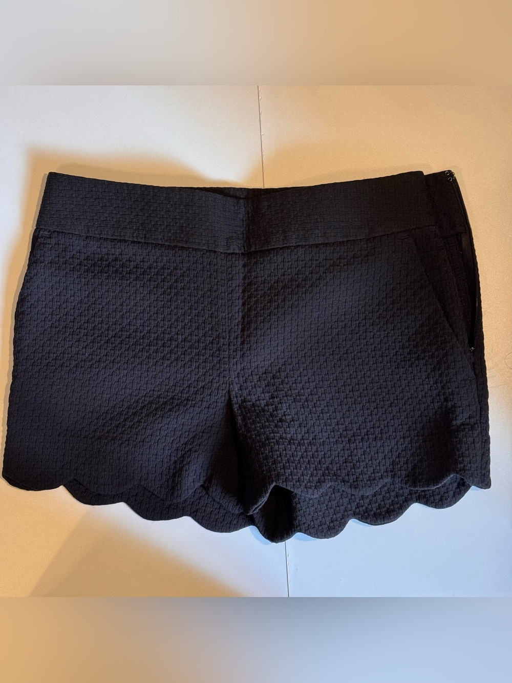 LOFT Black Scallop Basketweave Shorts
